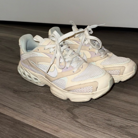 Nike Women's Zoom Air Sneakers - Picture 2 of 5